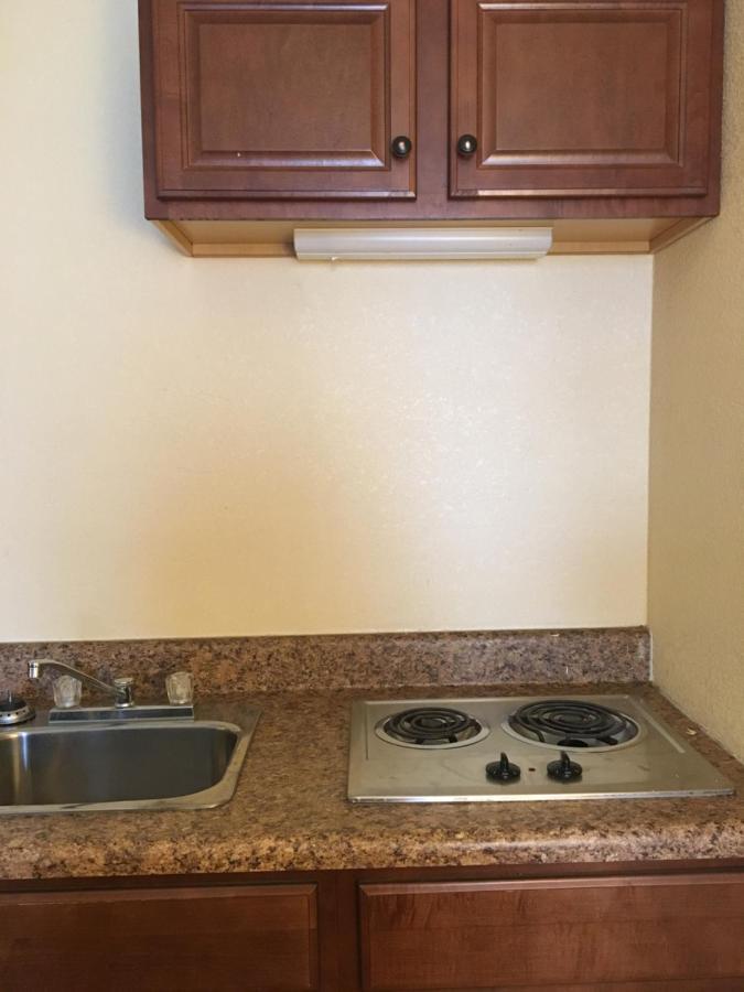 Econo Lodge Inn & Suites Radford-Blacksburg Area Dış mekan fotoğraf